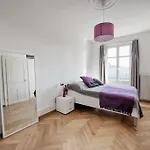 Am Pavillon, Bed&kitchen Bern