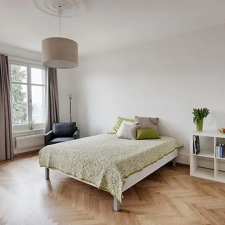 Am Pavillon, Bed&kitchen ベルン